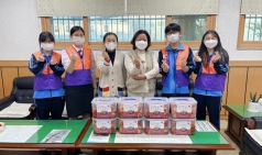 구미시, 구미전자공고 인터렉트 봉사단…김치 40kg 전달