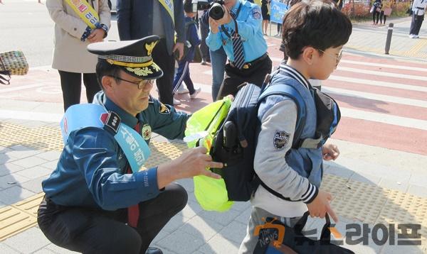 구미경찰서-교통안전 캠페인1.JPG