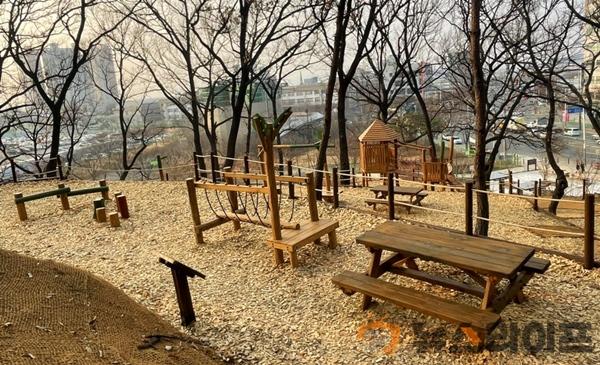 오감만족‘명곡숲 산림욕장 숲 놀이터 공간.jpg