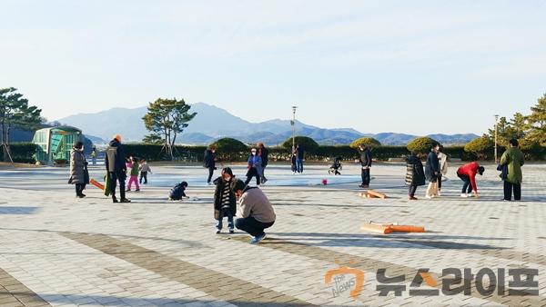 칠곡호국평화기념관2022년도 설 사진(1).JPG