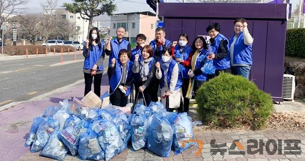 김천시, 민관합동 새봄맞이 대대적인 환겅정(사진4).JPG