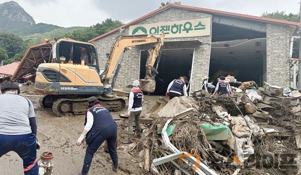 한국자유총연맹 피해복구지원2.jpg