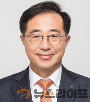 이재진 인터넷신문윤리위원회 위원장.png