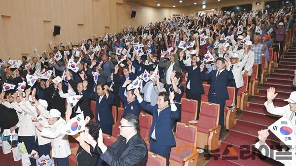 6.25 제74주년 행사(사진7).jpg